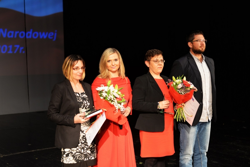Najlepsi nauczyciele otrzymali wyróżnienia. ZOBACZ LISTĘ NAGRODZONYCH