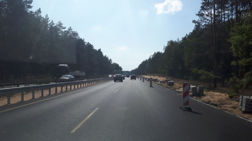 Po dwa pasy w każdą stronę na A6